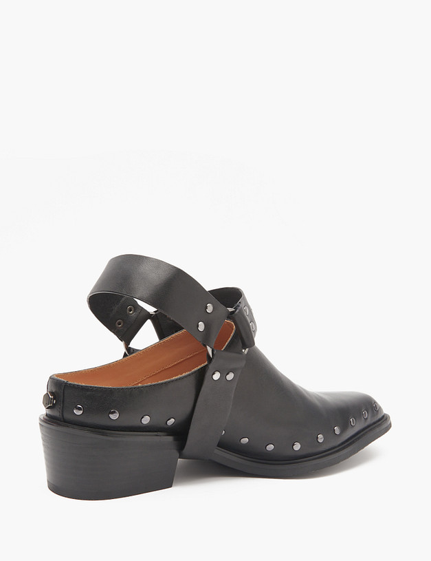 Черные женские сабо с заклепками  MASCOTTE 58-513911-0102 | ракурс 4 Черные женские сабо с заклепками  MASCOTTE 58-513911-0102 | ракурс 4