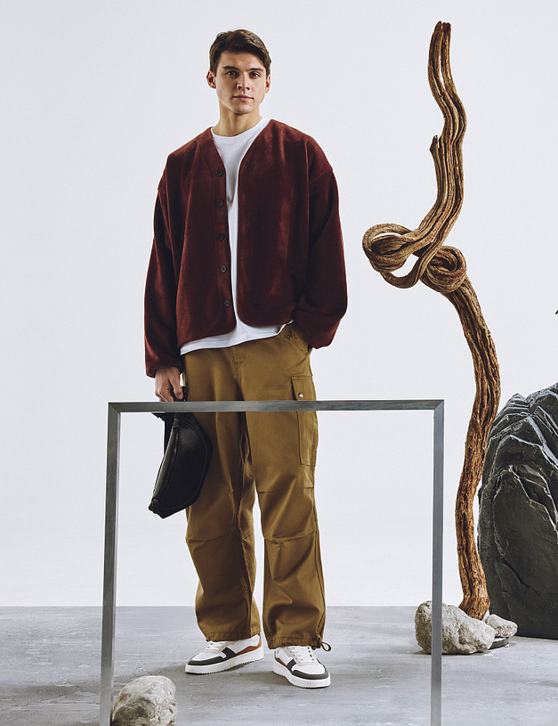 Белые мужские кеды с контрастными вставками MASCOTTE 151-420223-0612 | ракурс 1