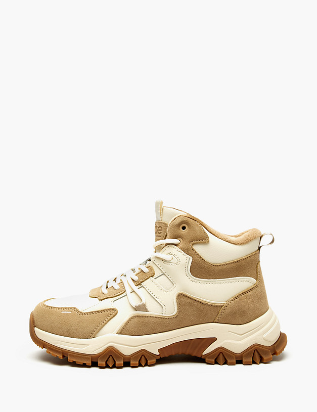 Молочные женские кроссовки MASCOTTE 189-520221-0601 | ракурс 1