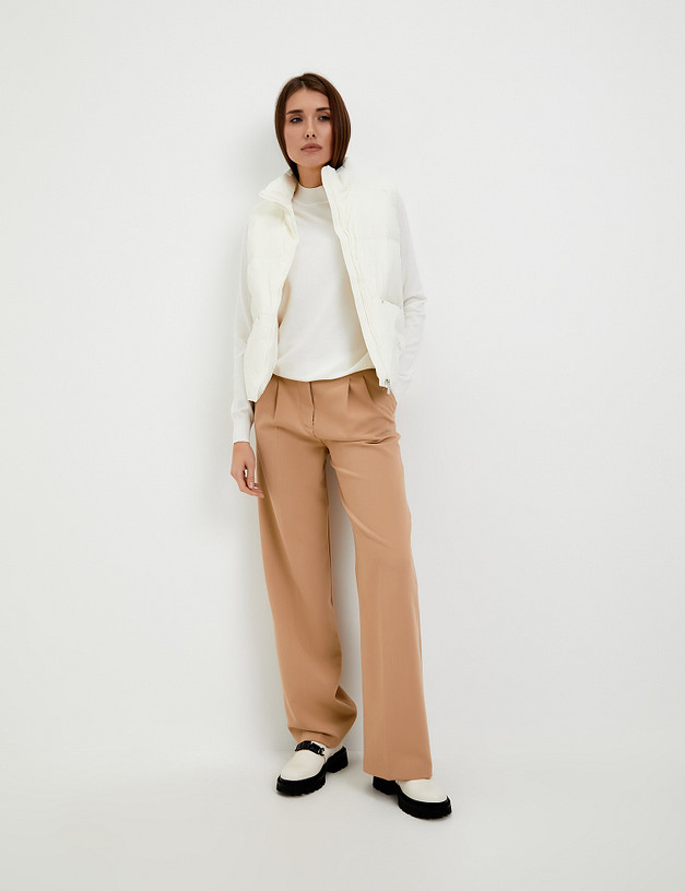 Белый женский жилет MASCOTTE 234-3320-2401 | ракурс 2 Белый женский жилет MASCOTTE 234-3320-2401 | ракурс 2