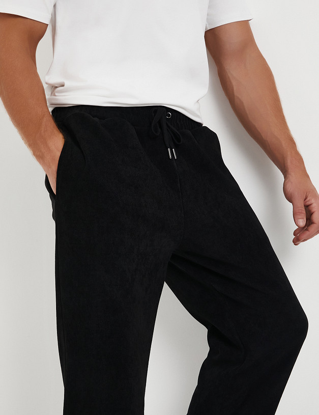 Черные мужские брюки MASCOTTE 888-5210-2402 | ракурс 3