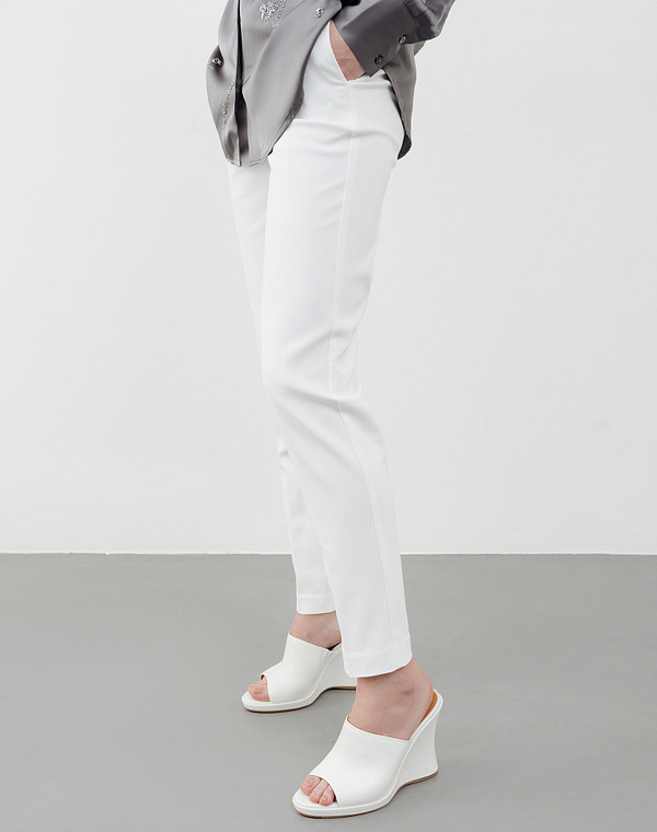 233-412311-0501 Туфли летние женские нат.кожа/нат.кожа бел, Mascotte