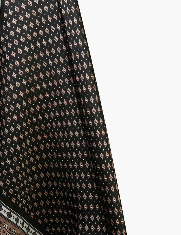 Черный женский платок MASCOTTE 766-2110-2409 | ракурс 3