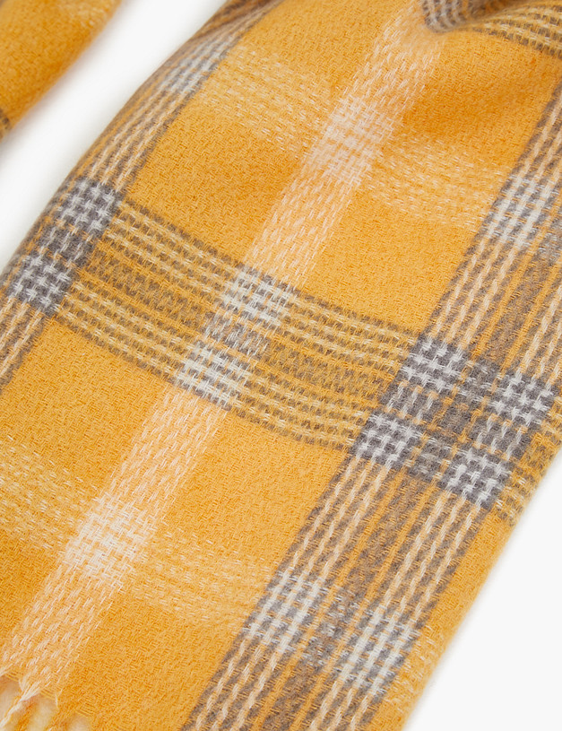 Желтый женский шарф в клетку MASCOTTE 766-3222-2418 | ракурс 3