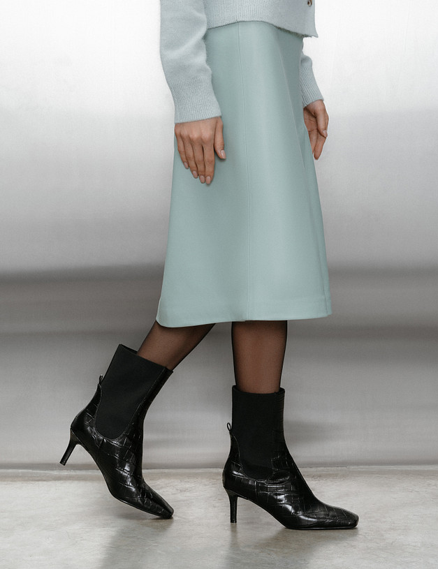 Черные женские челси с тиснением MASCOTTE 126-424023-0102 | ракурс 2