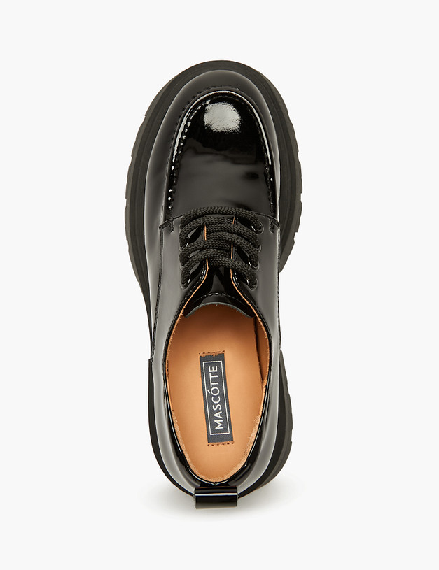 Черные женские дерби на платформе MASCOTTE 234-326612-3701M | ракурс 5 Черные женские дерби на платформе MASCOTTE 234-326612-3701M | ракурс 5