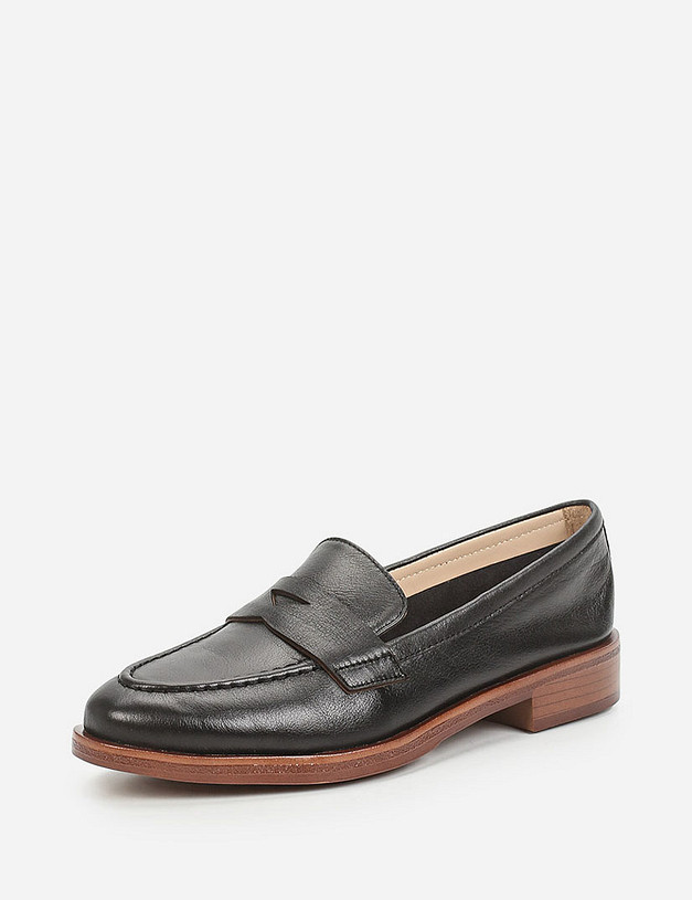 Черные кожаные женские лоферы MASCOTTE 233-110511-0102 | ракурс 2