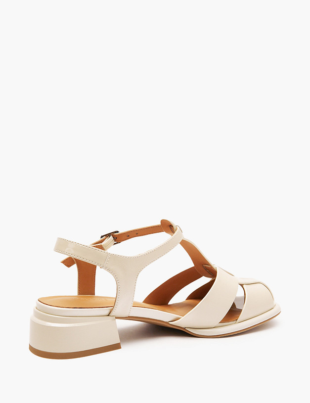 Молочные женские сандалии MASCOTTE 100-516511-0701 | ракурс 3 Молочные женские сандалии MASCOTTE 100-516511-0701 | ракурс 3