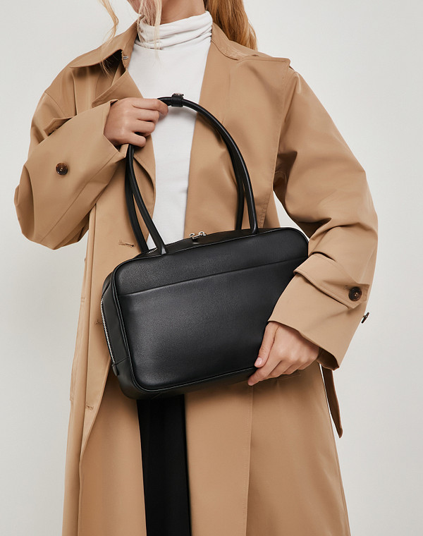 Черная женская сумка 11990₽