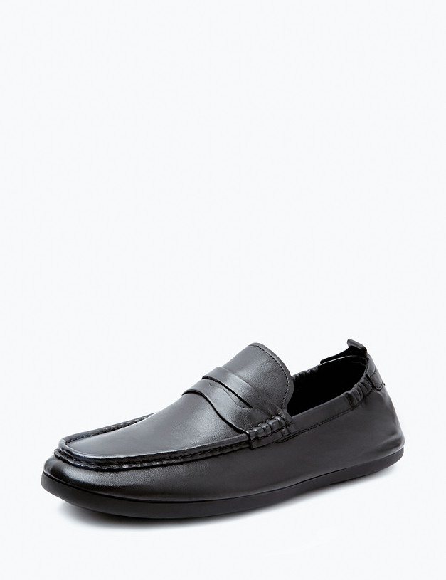 Черные мужские мокасины из кожи MASCOTTE 98-413191-0102 | ракурс 2 Черные мужские мокасины из кожи MASCOTTE 98-413191-0102 | ракурс 2
