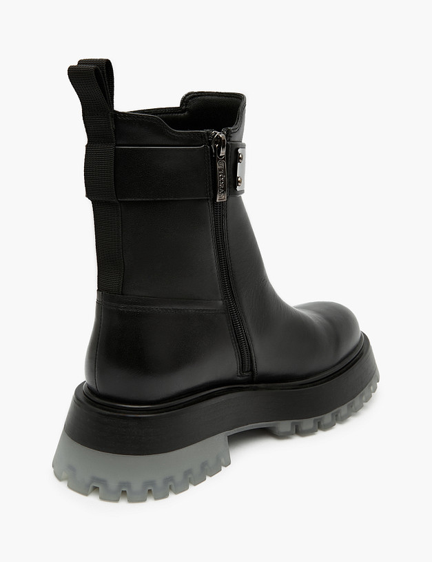 Черные кожаные женские челси MASCOTTE 172-3201122-3100M | ракурс 3 Черные кожаные женские челси MASCOTTE 172-3201122-3100M | ракурс 3