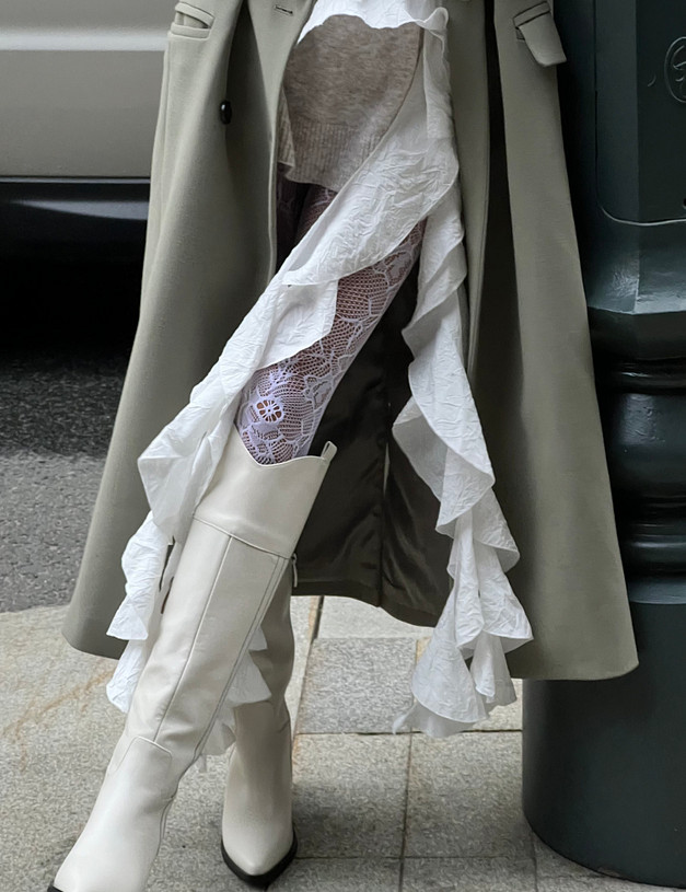 Молочные женские сапоги-казаки MASCOTTE 233-3205823-7115M | ракурс 1