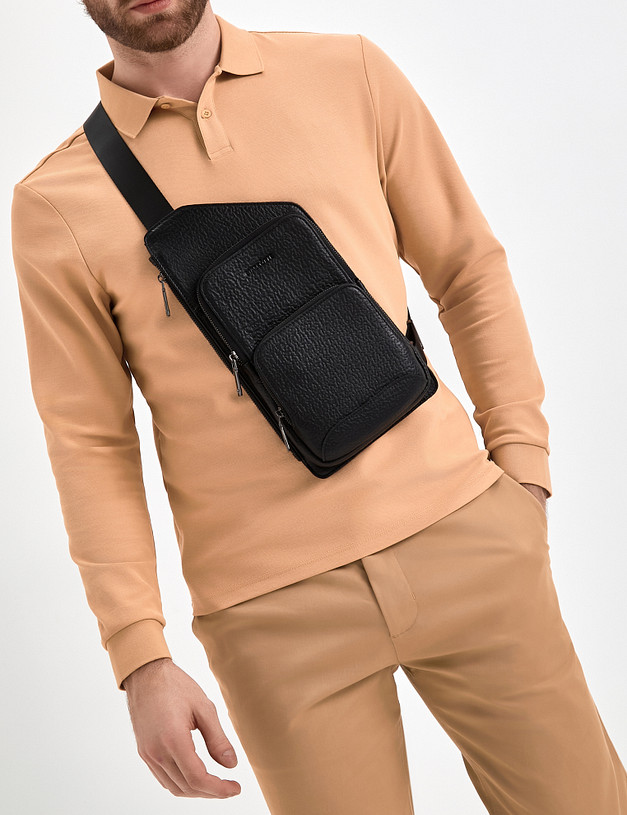 Черная мужская сумка-слинг MASCOTTE 622-3104-102 | ракурс 1