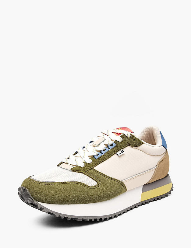 Молочные женские кроссовки MASCOTTE 181-512421-0208 | ракурс 2