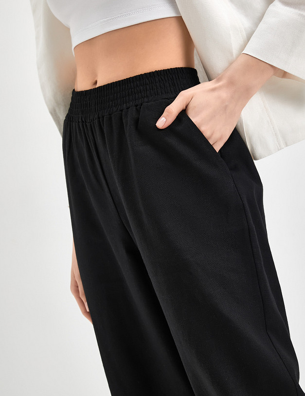 Женские льняные брюки-джоггеры черного цвета MASCOTTE 790-3118-2702 | ракурс 6 Женские льняные брюки-джоггеры черного цвета MASCOTTE 790-3118-2702 | ракурс 6