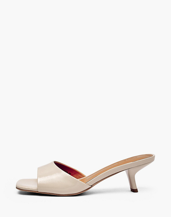 78-610811-0708 Туфли летние женские лак.кожа/нат.кожа беж, Mascotte