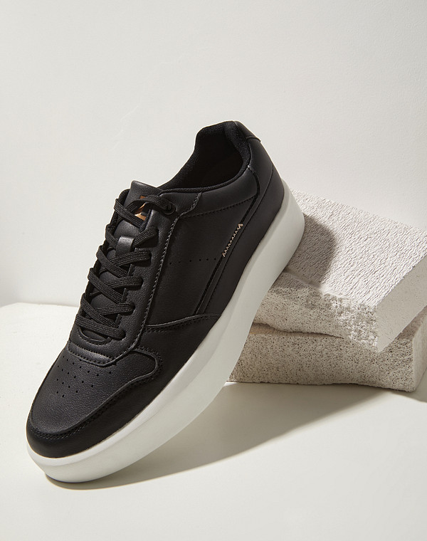 18-4130221-0602 Полуботинки для активного отдыха мужские и.кожа/текстиль черн, Mascotte Lite