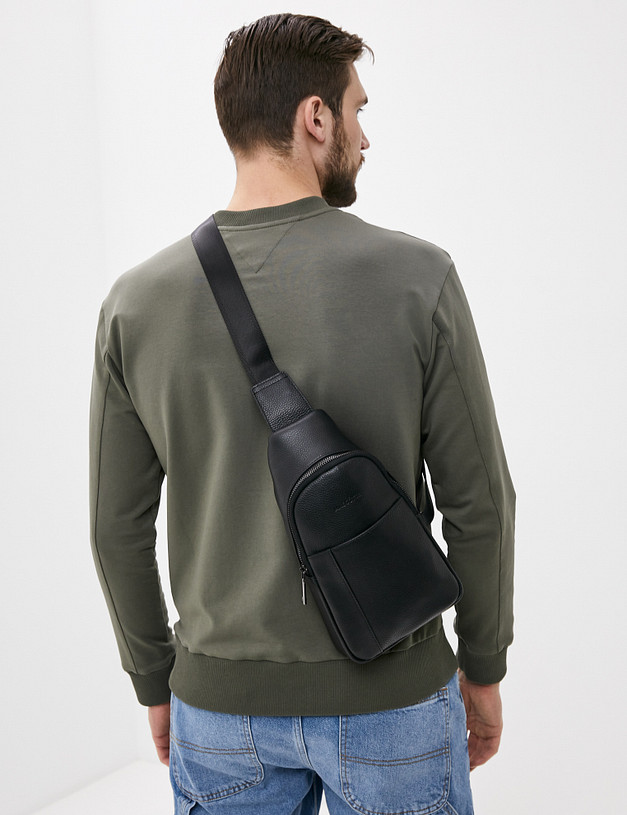 Мужская сумка-слинг из натуральной кожи MASCOTTE 602-1116-102 | ракурс 1