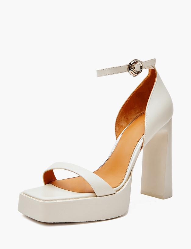 Молочные женские босоножки MASCOTTE 172-4122513-6536M | ракурс 2