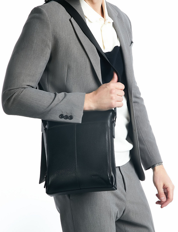 Черная кожаная мужская сумка MASCOTTE 642-0143-102 | ракурс 1