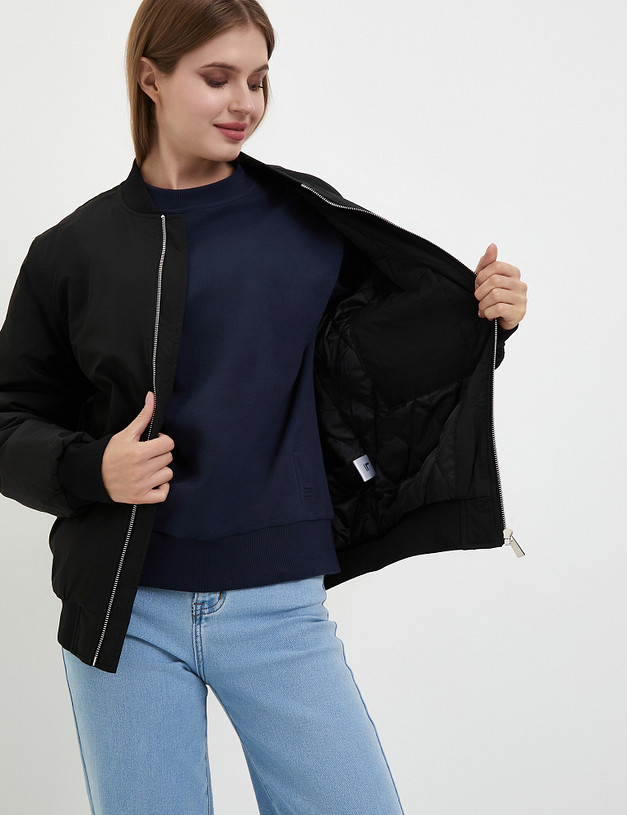 Черный женский бомбер MASCOTTE 234-3302-2402 | ракурс 4
