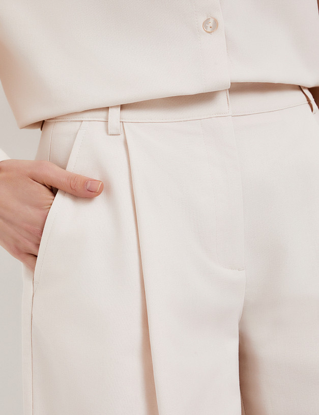 Молочные женские шорты MASCOTTE 835-5102-2401 | ракурс 3