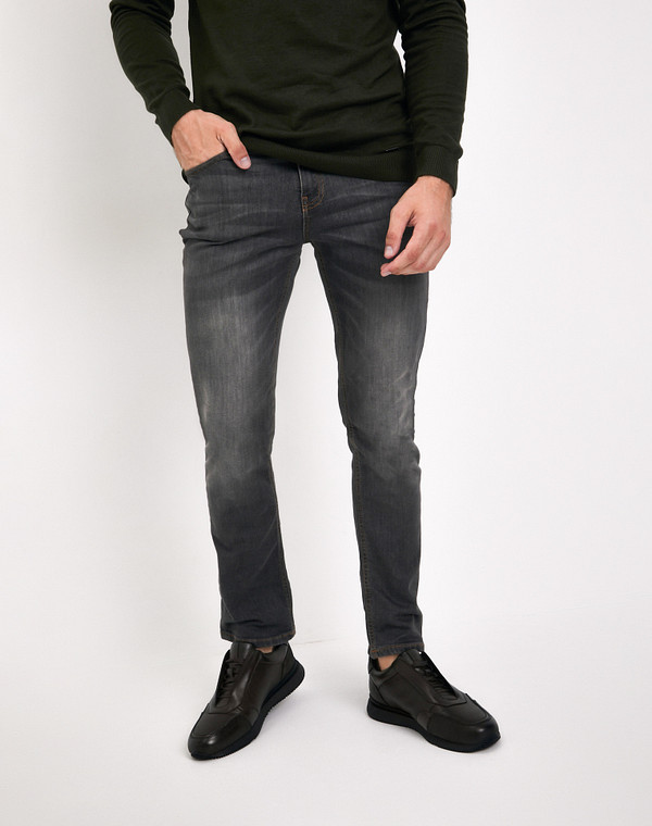 Мужские зимние кроссовки цвета хаки 9490₽