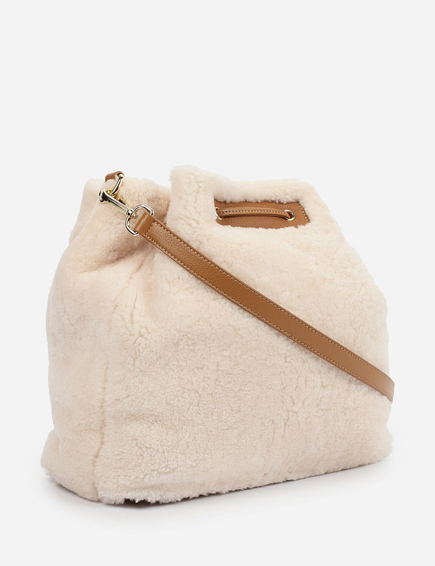 Бежевая женская сумка из меха MASCOTTE 660-1201-308 | ракурс 3