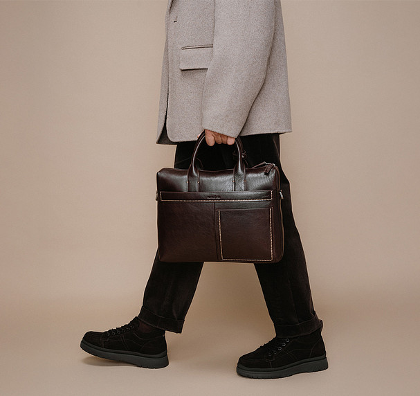 Акцент на статус