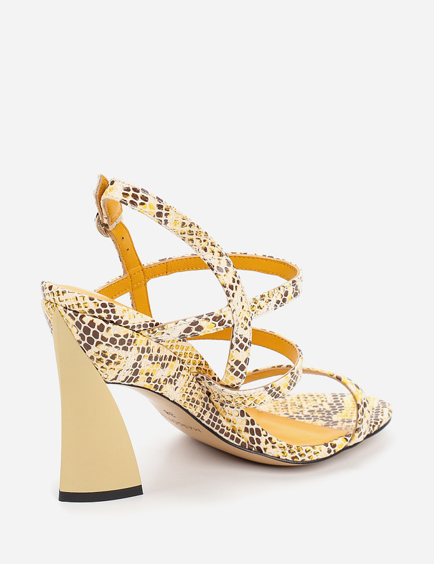 Желтые женские босоножки MASCOTTE 09-1101113-5505M | ракурс 4