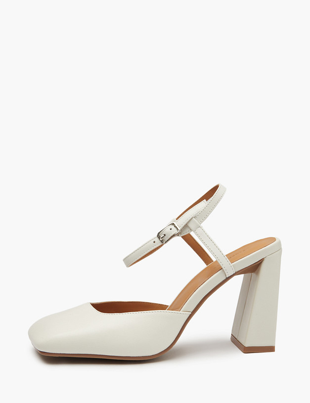 Белые женские туфли MASCOTTE 126-511311-6558M | ракурс 1 Белые женские туфли MASCOTTE 126-511311-6558M | ракурс 1