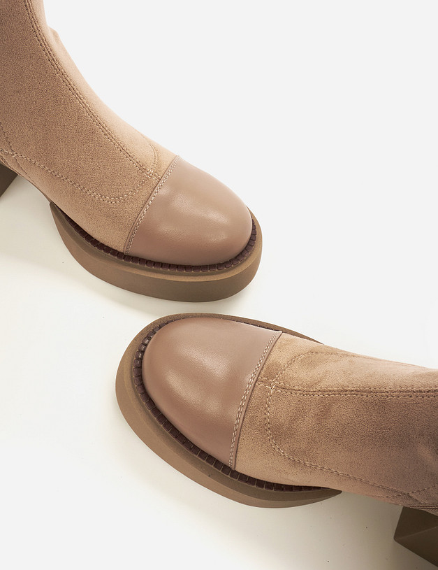 Бежевые женские ботфорты на широком каблуке MASCOTTE 25-121522-2408 | ракурс 8