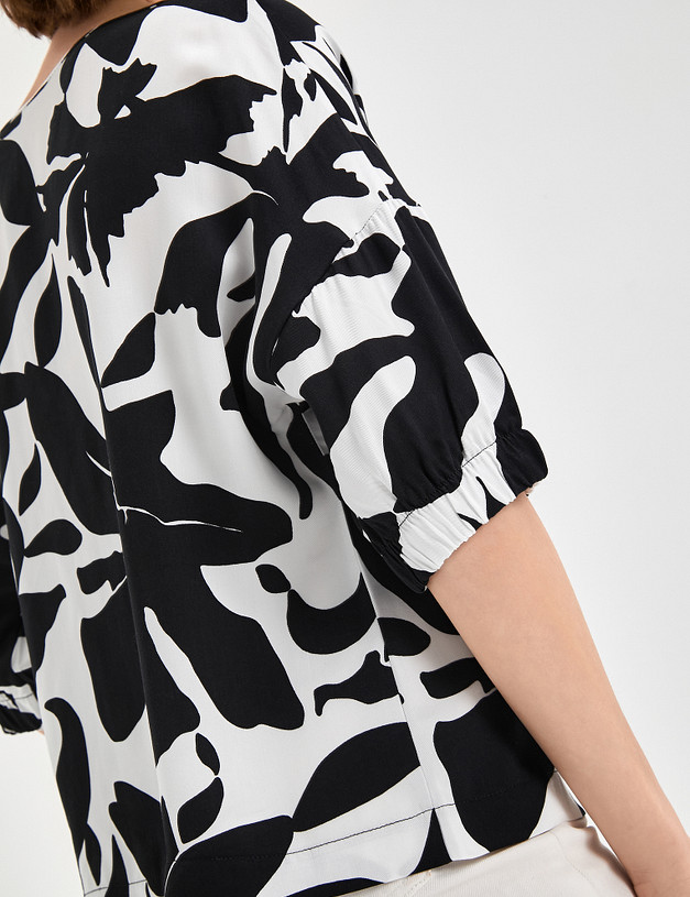 Блузка с крупным черно-белым принтом MASCOTTE 790-3105-2412 | ракурс 7