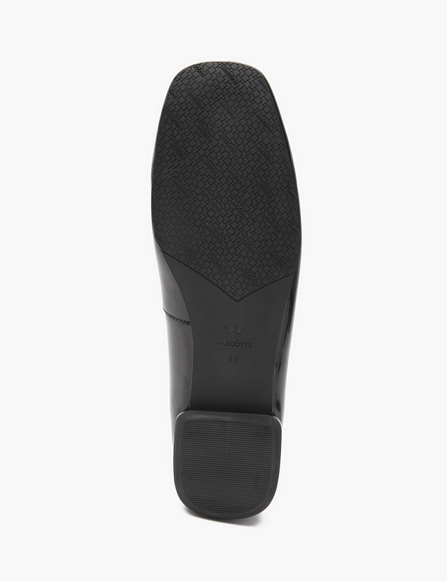 Черные лакированые женские балетки MASCOTTE 94-422811-3701M | ракурс 5 Черные лакированые женские балетки MASCOTTE 94-422811-3701M | ракурс 5