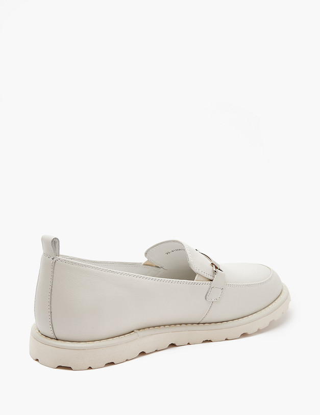 Белые кожаные женские лоферы MASCOTTE 22-4120812-7115M | ракурс 3 Белые кожаные женские лоферы MASCOTTE 22-4120812-7115M | ракурс 3