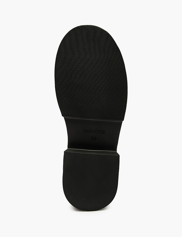 Черные женские лакированные дерби MASCOTTE 58-410811-0102 | ракурс 5 Черные женские лакированные дерби MASCOTTE 58-410811-0102 | ракурс 5