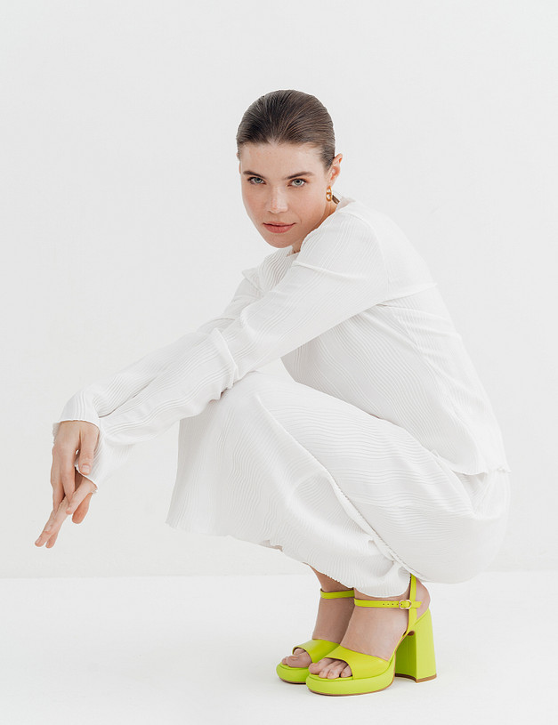 Зеленые женские босоножки MASCOTTE 233-4123711-6547M | ракурс 1