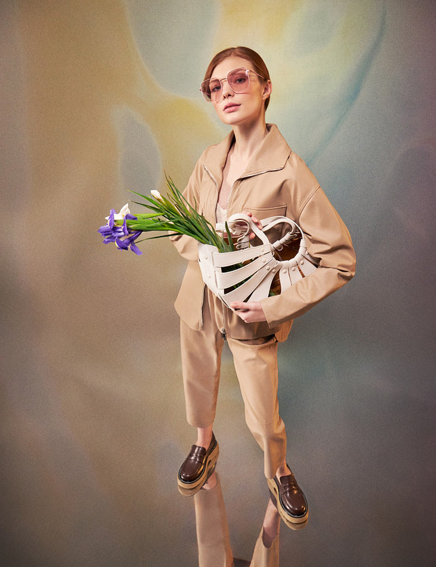 Белая женская сумка MASCOTTE 671-2129-601 | ракурс 1 Белая женская сумка MASCOTTE 671-2129-601 | ракурс 1