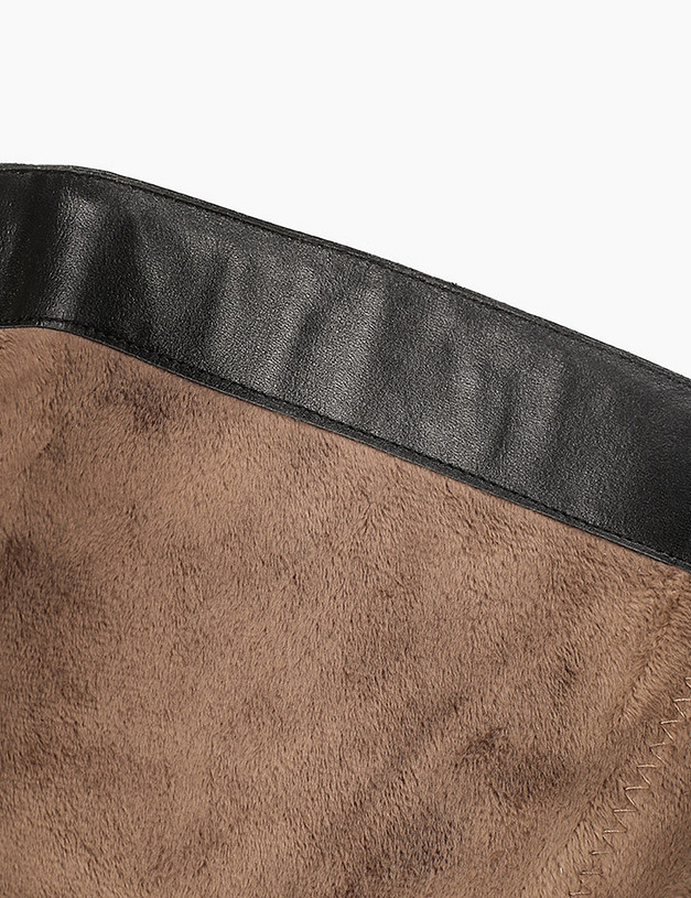 Черные женские сапоги на каблуке MASCOTTE 38-822522-0102 | ракурс 7