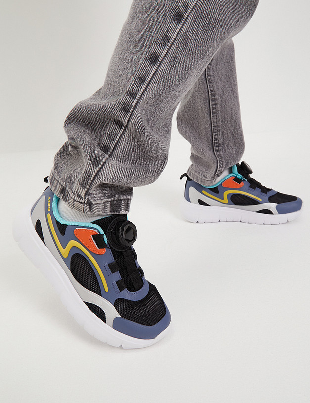 Черно-синие детские кроссовки MASCOTTE 189-413321-0202 | ракурс 3 Черно-синие детские кроссовки MASCOTTE 189-413321-0202 | ракурс 3