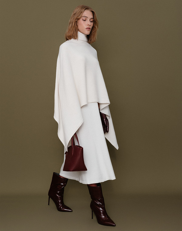 Бордовая женская сумка 4490₽