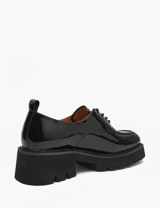 Черные лакированные женские дерби MASCOTTE 195-510911-3701M | ракурс 3