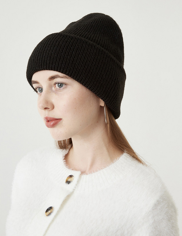 Черная женская шапка MASCOTTE 781-1217-502 | ракурс 1