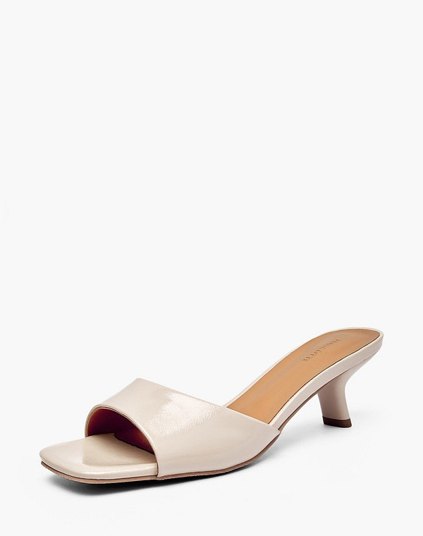 78-610811-0708 Туфли летние женские лак.кожа/нат.кожа беж, Mascotte