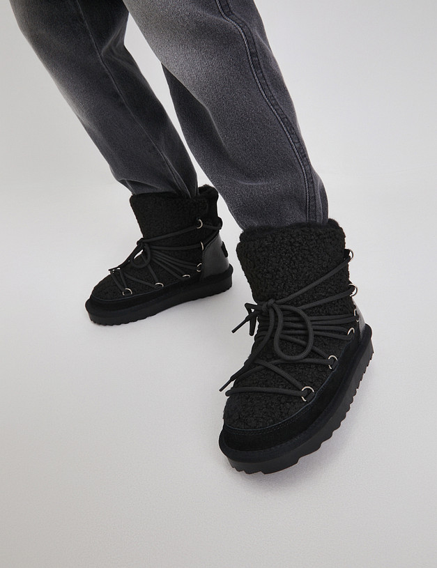 Черные меховые угги для девочек MASCOTTE 98-420458-0402 | ракурс 11 Черные меховые угги для девочек MASCOTTE 98-420458-0402 | ракурс 11