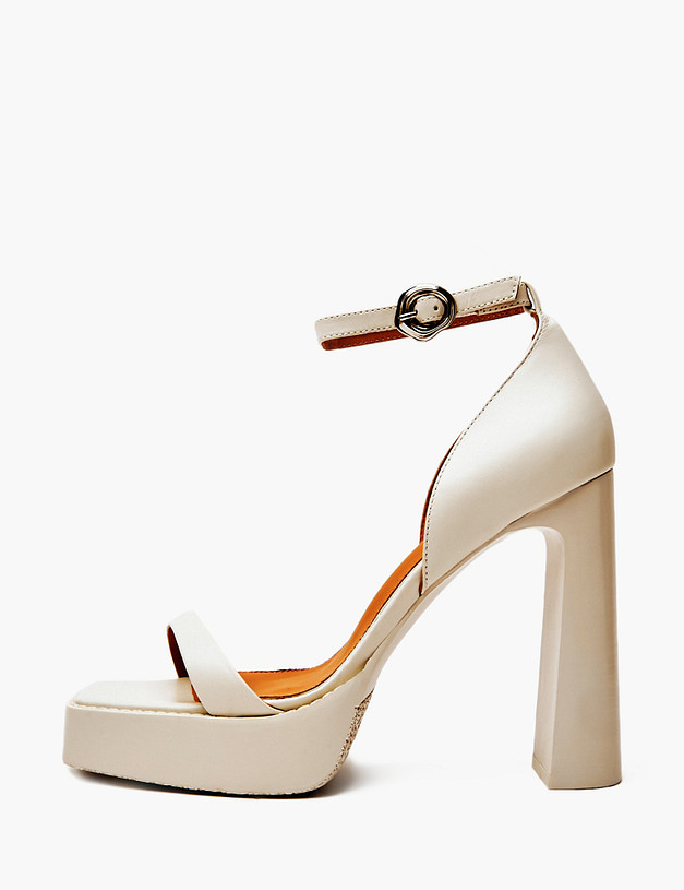 Молочные женские босоножки MASCOTTE 172-4122513-6536M | ракурс 1