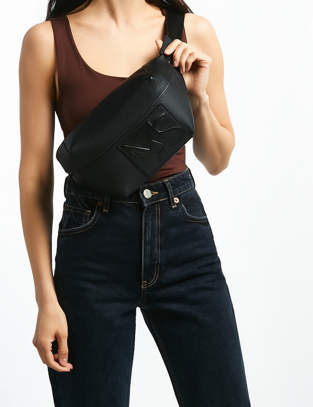 Черная женская сумка из натуральной кожи MASCOTTE 660-2130-102 | ракурс 1