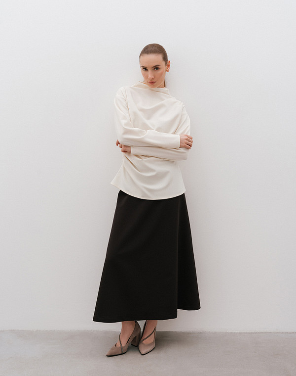 Бежевые женские туфли на устойчивом каблуке 5990₽