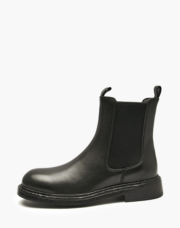 Черные женские челси 10990₽