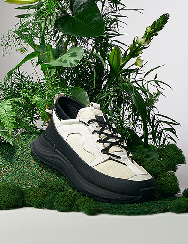 Белые мужские кроссовки с контрастной подошвой MASCOTTE 128-5130721-0101 | ракурс 1